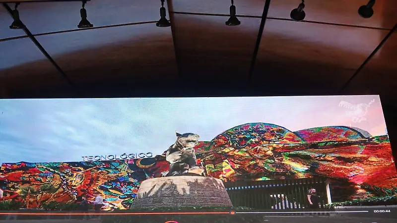 Este evento y algunos otros a realizarse en el año servirán para recaudar fondos para la creación del mural dirigido por Jose Luis Soto. 